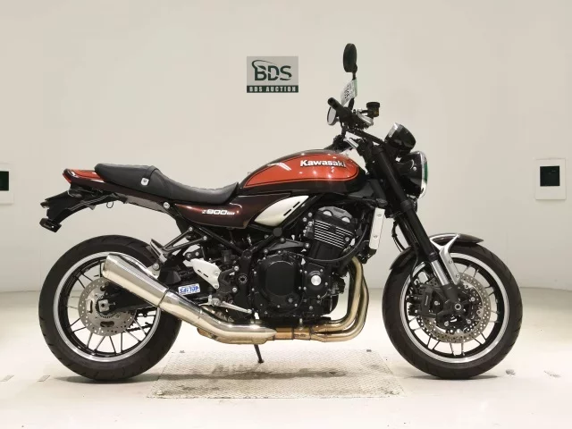 Kawasaki Z900RS лот № 7905 оценка 5  с аукциона в Японии