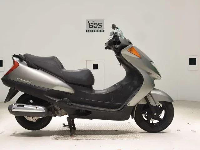 Honda FORESIGHT лот № 7627 оценка 4  с аукциона в Японии