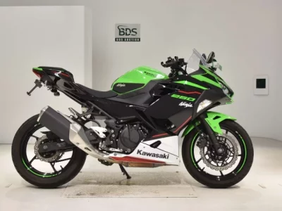 Kawasaki NINJA250-2  с аукциона в Японии