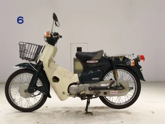 Honda C90