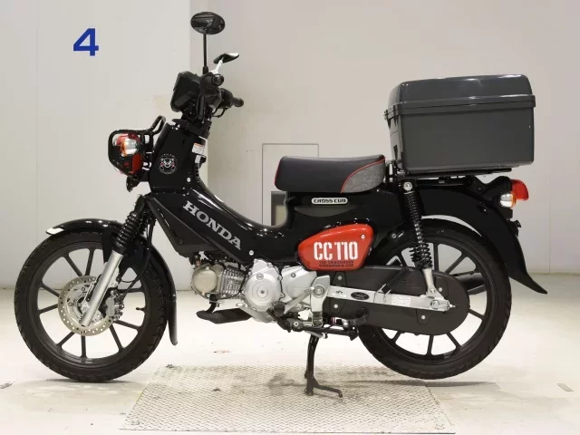Honda CROSS CUB 110-3