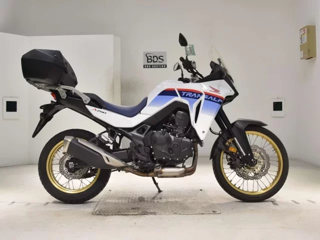 Honda XL750 TRANSALP лот № 2989 оценка 5  с аукциона в Японии