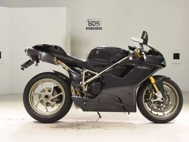 Ducati  1198 S лот № 7967 оценка 4  с аукциона в Японии