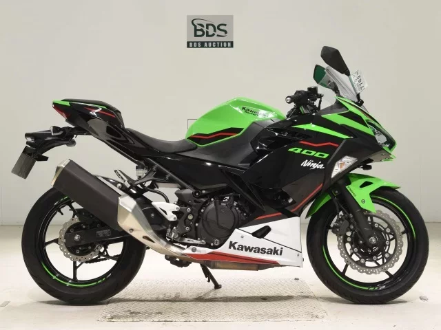 Kawasaki NINJA400-2 лот № 7762 оценка 5  с аукциона в Японии