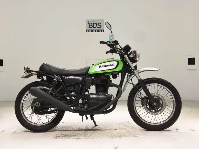 Kawasaki 250TR лот № 7809 оценка 4  с аукциона в Японии