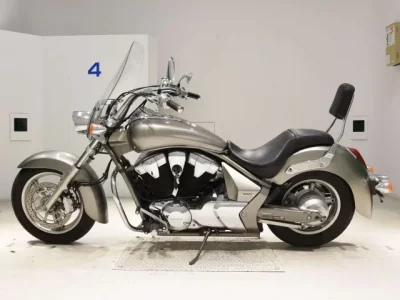 Honda VT1300CRA  с аукциона в Японии