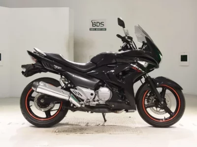 Suzuki GSR250F  с аукциона в Японии