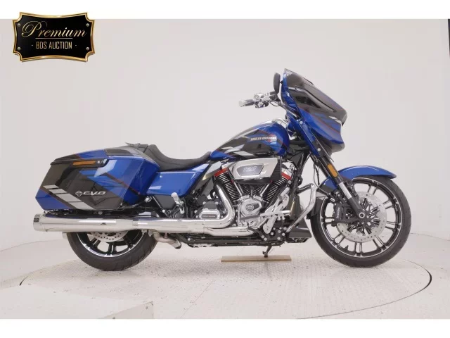 Harley-Davidson HARLEY FLHXSE1980CVO лот № 7526 оценка 8  с аукциона в Японии