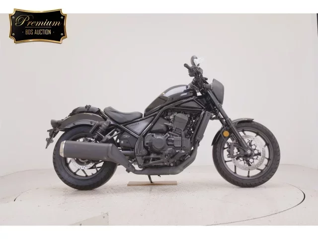 Honda REBEL 1100D лот № 2565 оценка 5  с аукциона в Японии