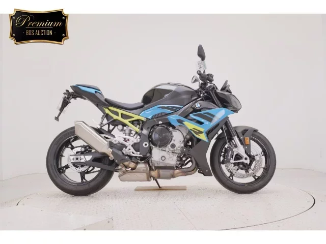 BMW  S1000R лот № 0006 оценка 7  с аукциона в Японии