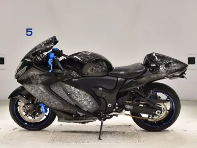 Suzuki HAYABUSA -3  с аукциона в Японии
