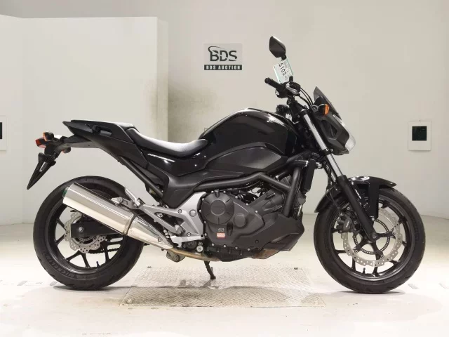 Honda NC750SA лот № 5102 оценка 5  с аукциона в Японии