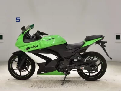 Kawasaki NINJA250R  с аукциона в Японии