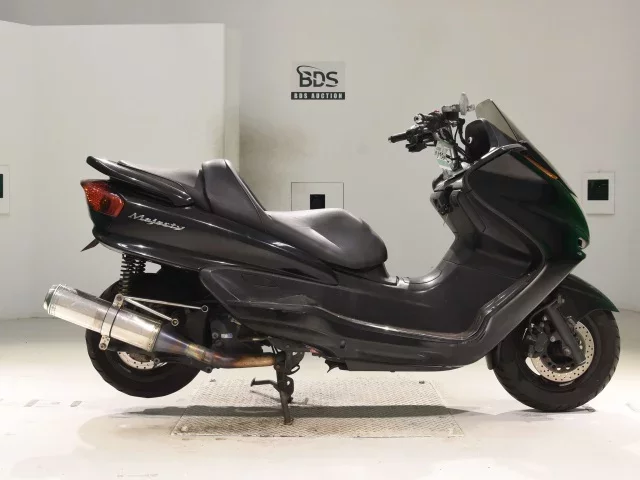 Yamaha MAJESTY 250C лот № 0139 оценка 4  с аукциона в Японии