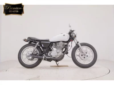 Yamaha SR400-2  с аукциона в Японии