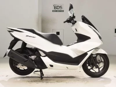 Honda PCX125-4
