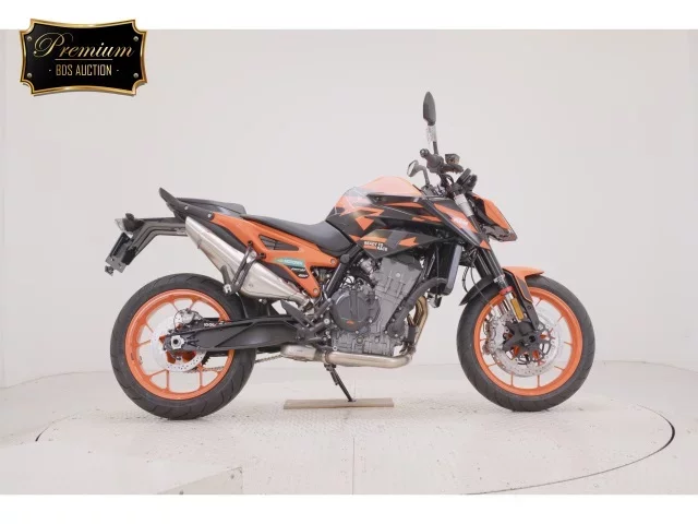 Other KTM890 DUKE GP лот № 0008 оценка 8  с аукциона в Японии