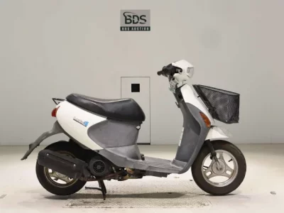 Suzuki LET S4