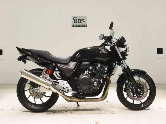 Honda CB400SFV-4ABS лот № 5122 оценка 6  с аукциона в Японии
