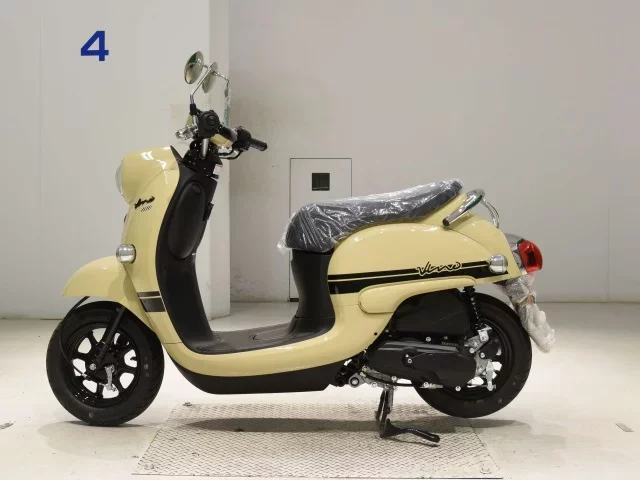 Yamaha VINO-4