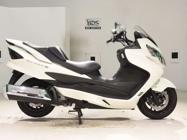Suzuki SKYWAVE 400-3S лот № 2971 оценка 4  с аукциона в Японии