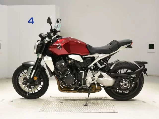 Honda CB1000R-2