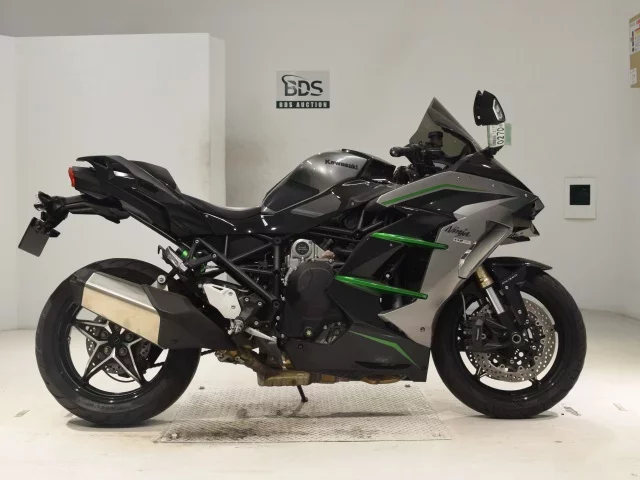 Kawasaki Ninja H2 SX SE лот № 0270 оценка 5  с аукциона в Японии