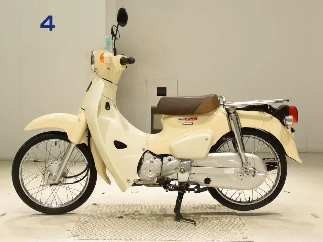 Honda C50-3