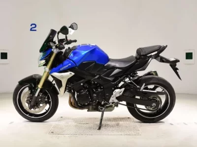 Suzuki GSR750  с аукциона в Японии
