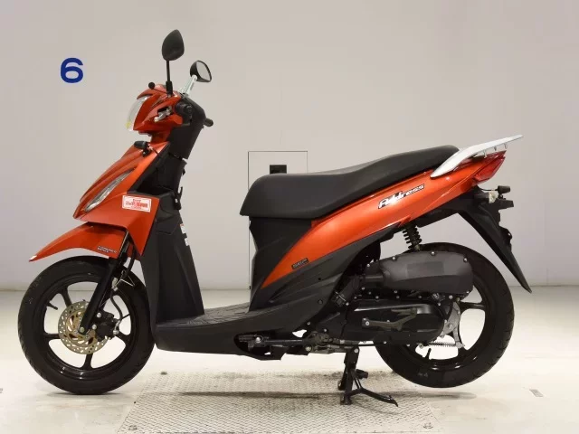 Suzuki ADDRESS110-2
