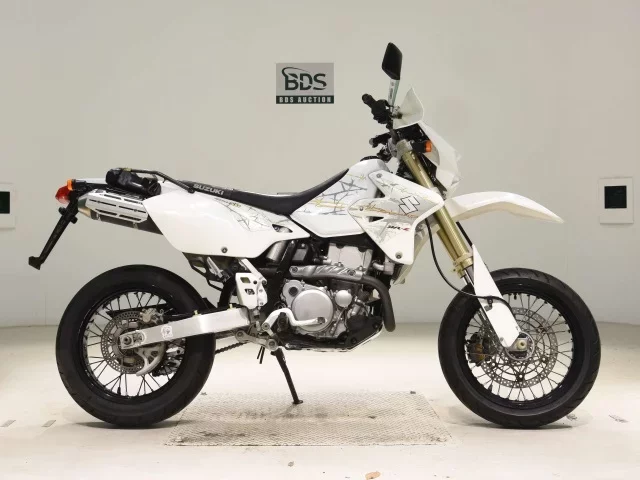 Suzuki DR-Z400SM лот № 7956 оценка 4  с аукциона в Японии