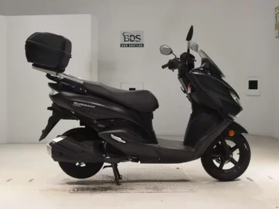 Suzuki BURGMAN 125