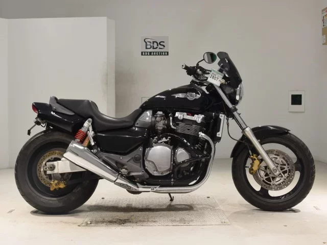 Honda X4LD лот № 2807 оценка 4  с аукциона в Японии