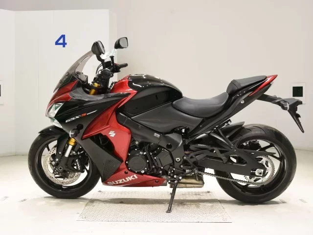 Suzuki GSX-S1000F