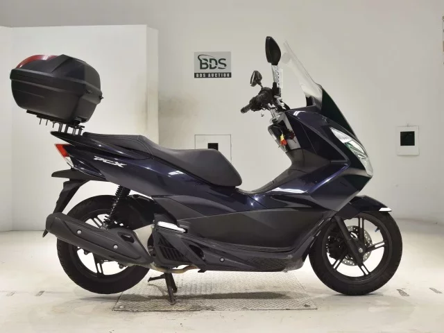 Honda PCX125-2