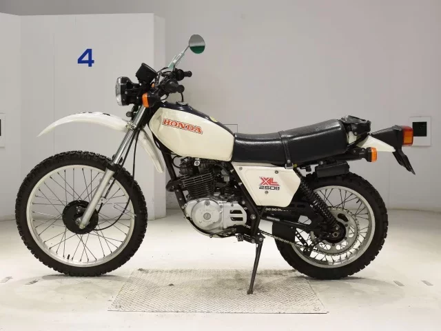 Honda XL250S