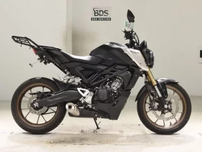 Honda CB125R-2