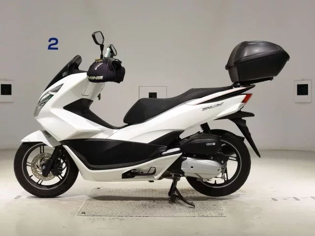 Honda PCX125-2