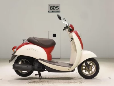 Honda CREA SCOOPY