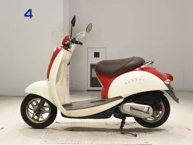 Honda CREA SCOOPY
