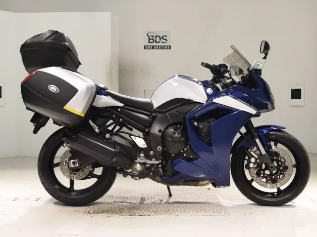 Yamaha FZ-1 FEATHER GT лот № 5125 оценка 5  с аукциона в Японии