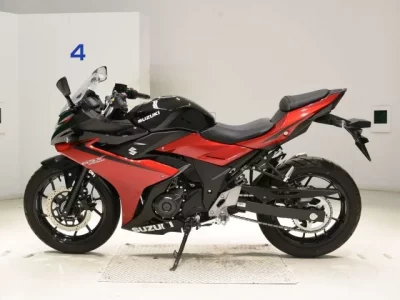 Suzuki GSX250RA  с аукциона в Японии