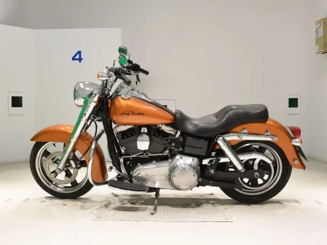 Harley-Davidson HARLEY FLD1580