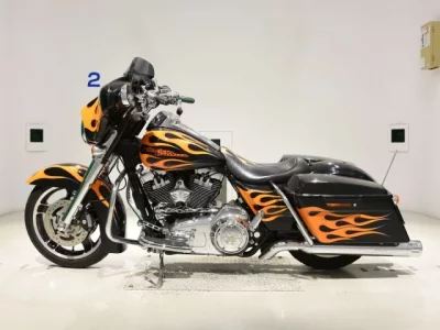 Harley-Davidson HARLEY FLHX1580