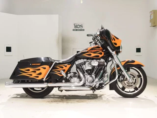 Harley-Davidson HARLEY FLHX1580