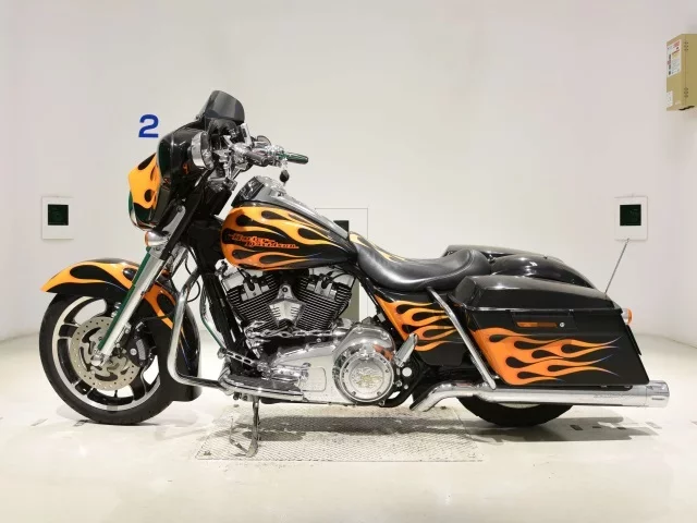 Harley-Davidson HARLEY FLHX1580