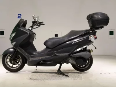 Suzuki BURGMAN200  с аукциона в Японии