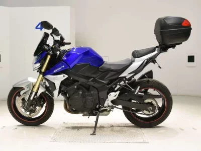 Suzuki GSR750A  с аукциона в Японии