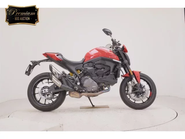 Ducati  M937+ лот № 7543 оценка 7  с аукциона в Японии