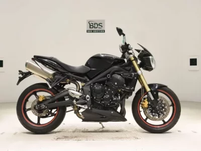 Triumph TRIUMPH STREET TRIPLE  с аукциона в Японии